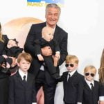 Alec Baldwin: Reality Show Familiar a un Mes de su Juicio por Homicidio