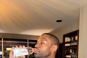 Floyd Mayweather Jr. invierte $30 millones en Plus Brand