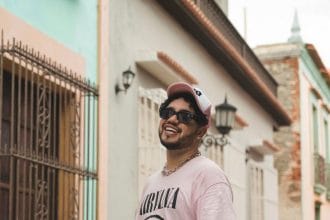 Reggi ‘El Auténtico’ asegura que: “en el mar te ves mejor”