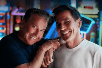 Ricardo y Héctor Montaner unen sus voces por primera vez en un emotivo tema familiar