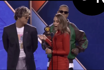 Rawayana y Akapellah triunfan en los Latin Grammy 2025